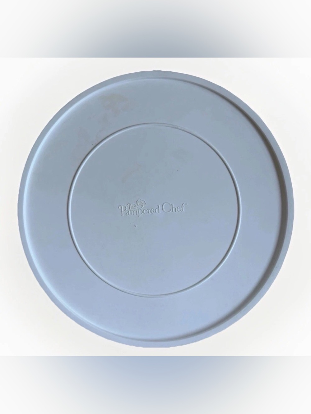 Pampered Chef White Round Replacement Lid 10.5" Diameter 2932-2  LID ONLY